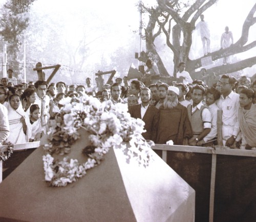 Foundation of the Shaheed Minar in Dhaka on 21 February 1956